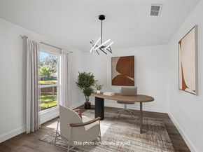 11832  Cromwell Drive , Dallas Texas 75234