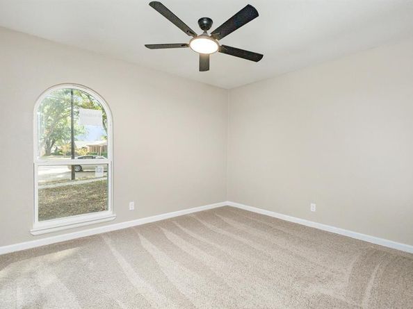 6402  Faircove Circle , Garland Texas 75043