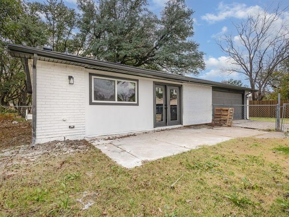 6402  Faircove Circle , Garland Texas 75043