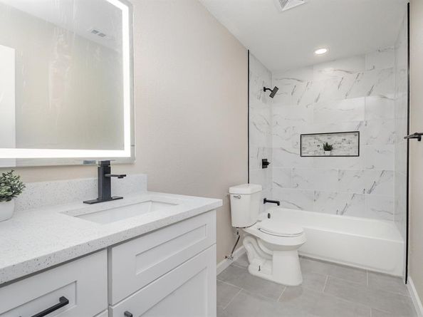 6402  Faircove Circle , Garland Texas 75043