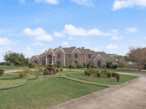 255  Yankee Creek Road , Heath Texas 75032