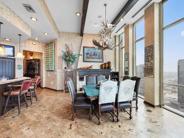 500  Throckmorton Street  3512, Fort Worth Texas 76102