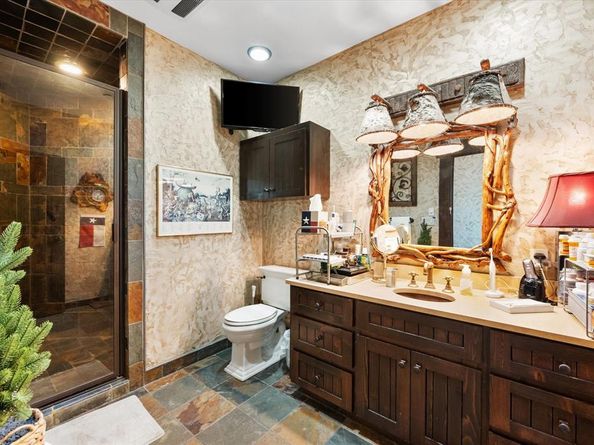 500  Throckmorton Street  3512, Fort Worth Texas 76102