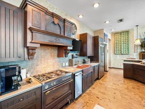 500  Throckmorton Street  3512, Fort Worth Texas 76102