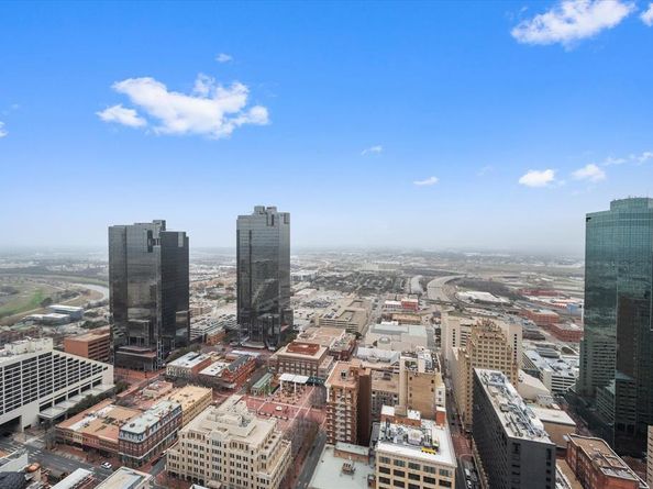 500  Throckmorton Street  3512, Fort Worth Texas 76102