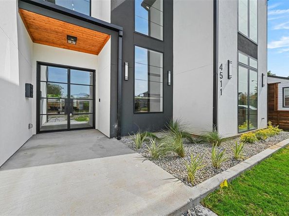 4511  Stigall Drive , Dallas Texas 75209