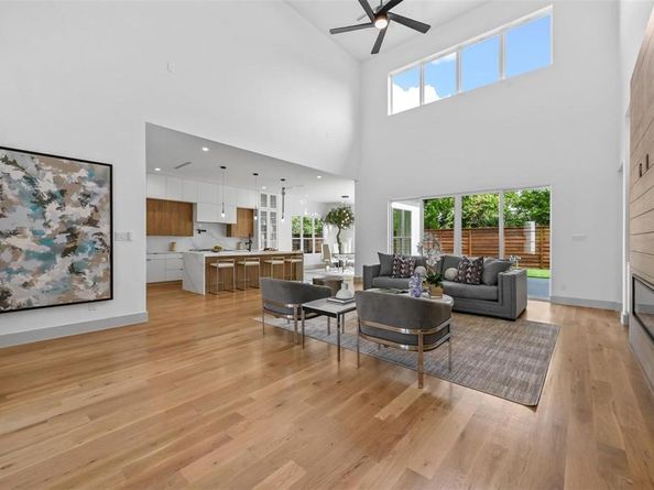 4511  Stigall Drive , Dallas Texas 75209