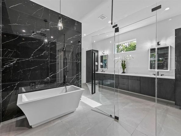 4511  Stigall Drive , Dallas Texas 75209