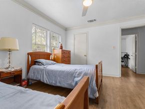 4809  waldron Avenue , Fort Worth Texas 76133