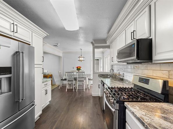 4809  waldron Avenue , Fort Worth Texas 76133