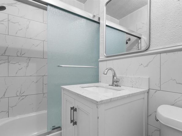 4809  waldron Avenue , Fort Worth Texas 76133