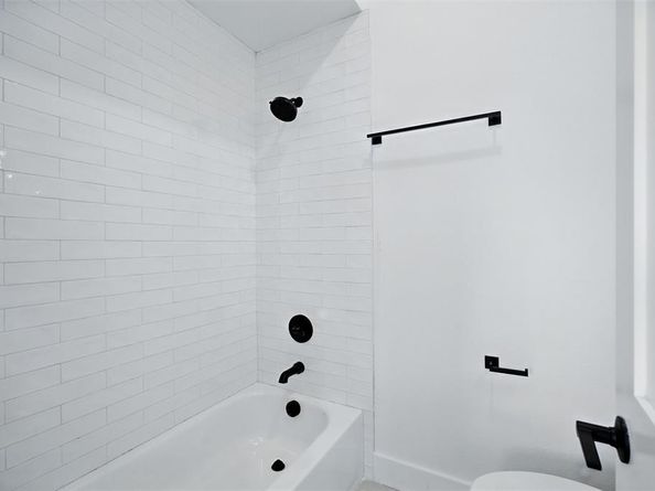 312 N Lancaster Avenue  Bldg 1, Dallas Texas 75203