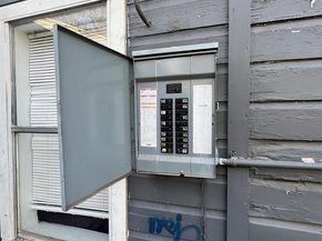 3705 S Littlejohn Avenue , Fort Worth Texas 76105