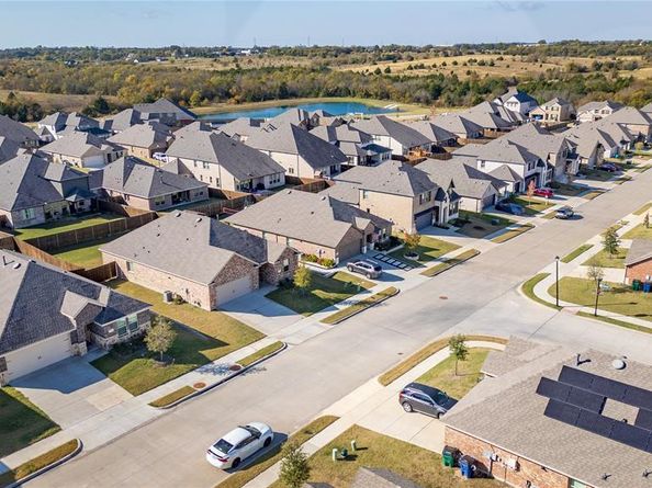 619  Gatecrest Drive , Fate Texas 75087