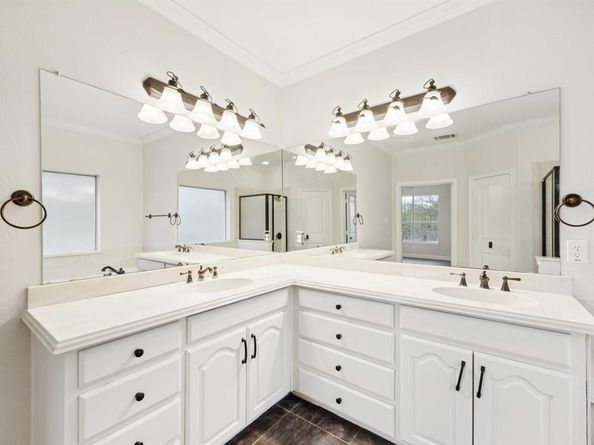 2770 S Lakeview Drive , Cedar Hill Texas 75104