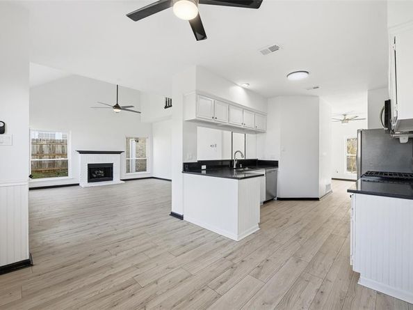 10120  Long Rifle Drive , Fort Worth Texas 76108