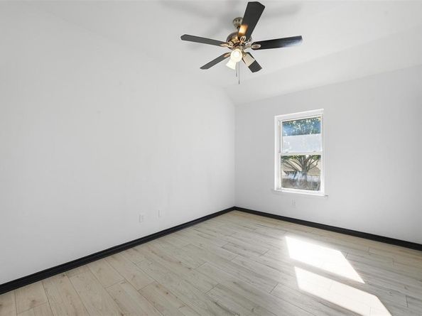 10120  Long Rifle Drive , Fort Worth Texas 76108