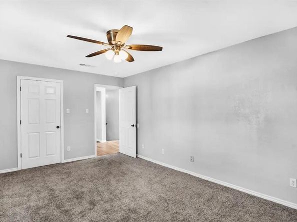 1915  Shaw Street , Dallas Texas 75212