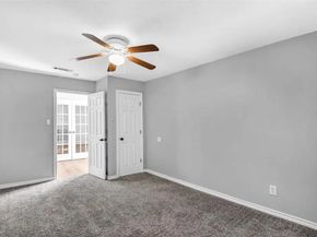 1915  Shaw Street , Dallas Texas 75212