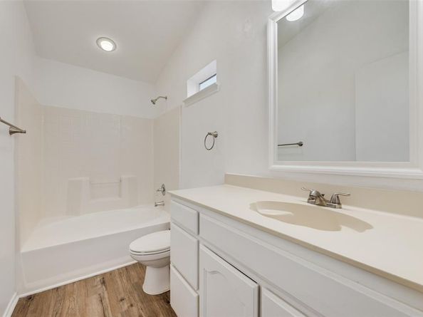 1249  Kielder Circle , Fort Worth Texas 76134