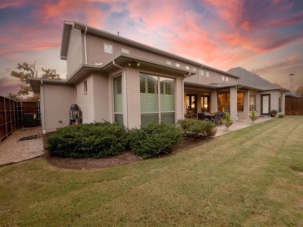 3012  Mulholland Street , Highland Village Texas 75077