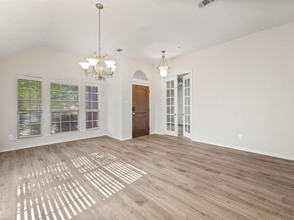 7717  Black Willow Lane , Arlington Texas 76002