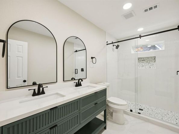 7716  Lone Moor Circle , Dallas Texas 75248