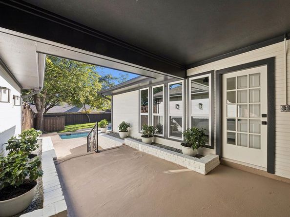 7716  Lone Moor Circle , Dallas Texas 75248