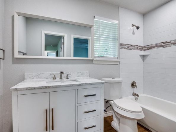 925  Timber Dell Lane , Dallas Texas 75232