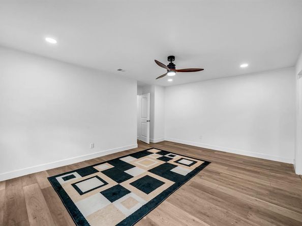 4122  Azalea Lane , Garland Texas 75043