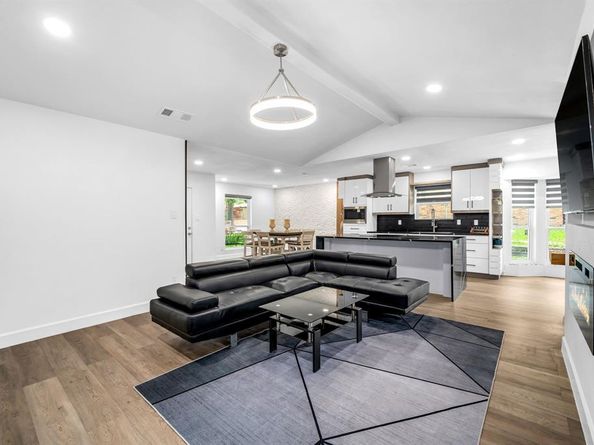 4122  Azalea Lane , Garland Texas 75043