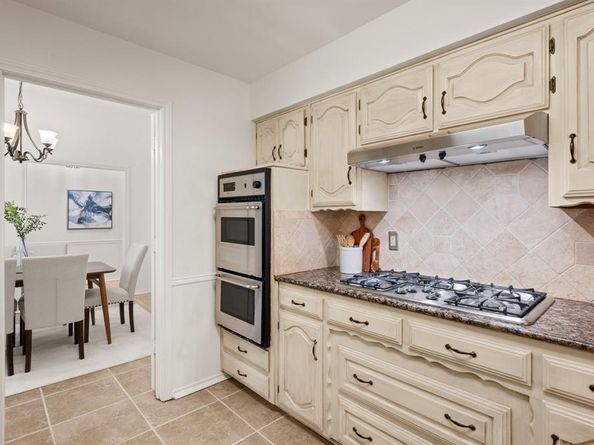 3101  Regency Street , Carrollton Texas 75007