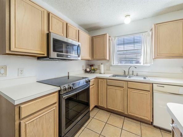 3337  Galaway Bay Drive , Grand Prairie Texas 75052