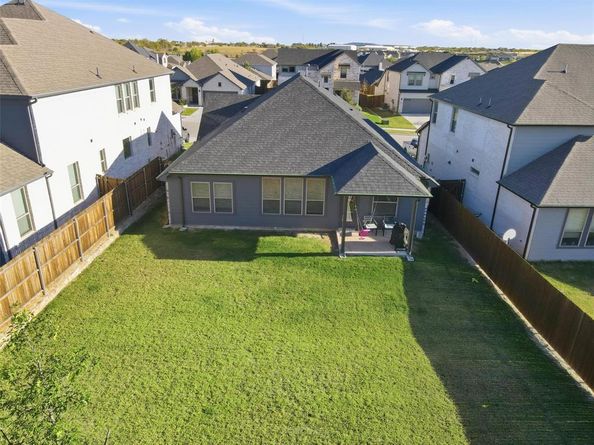 10529  Lequoia Street , Fort Worth Texas 76179