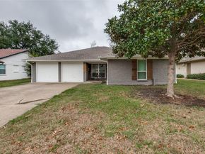 1002 N Lindale Lane , Richardson Texas 75080