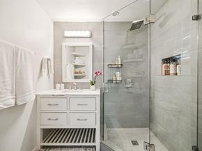 10017  Medlock Drive , Dallas Texas 75218