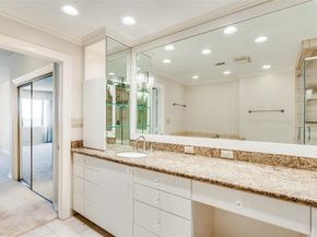 5200  Keller Springs Road  820, Dallas Texas 75248