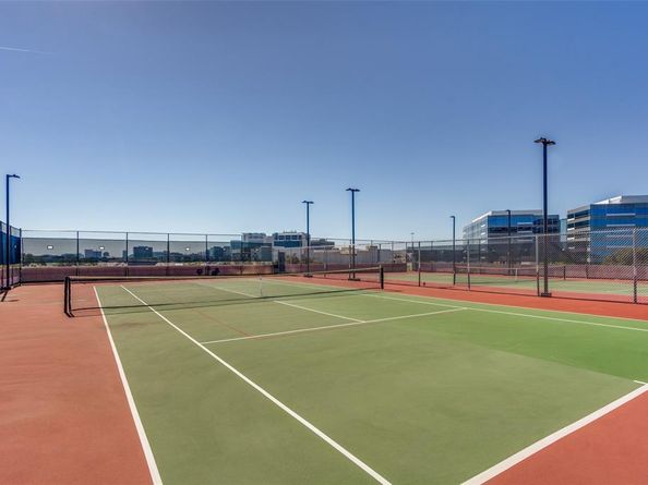 5200  Keller Springs Road  820, Dallas Texas 75248