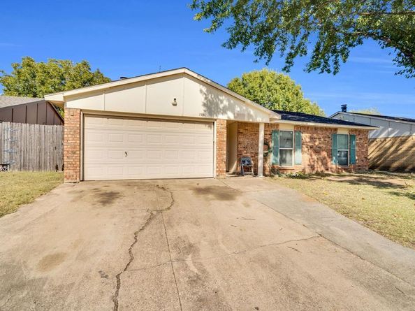 1530  Independence Trail , Grand Prairie Texas 75052