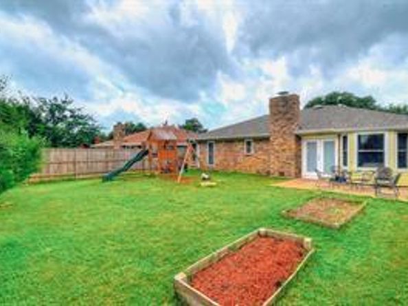 3804  Memphis Lane , Fort Worth Texas 76133