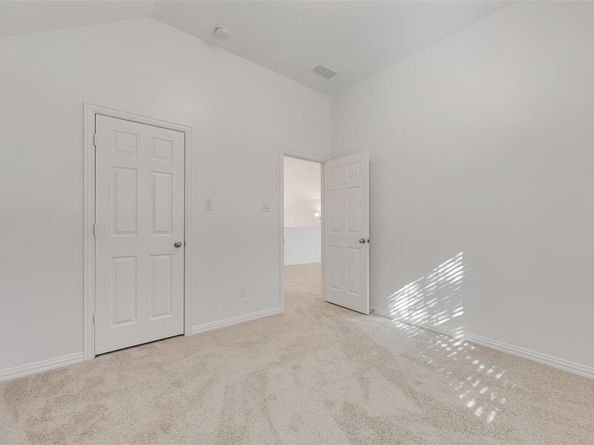 1020  Chickasaw Drive , Carrollton Texas 75010