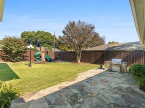 7727  La Avenida Drive , Dallas Texas 75248