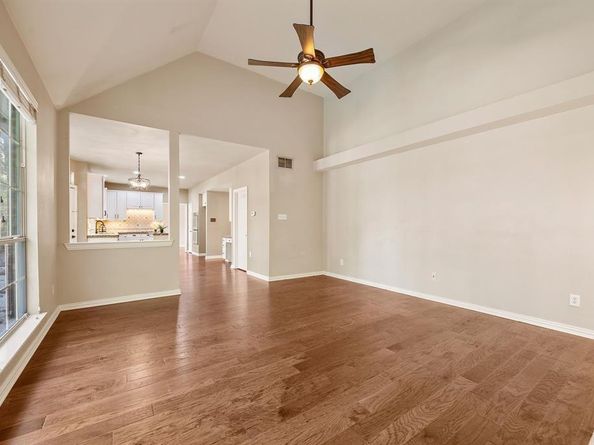 2504  Springhill Drive , Grapevine Texas 76051