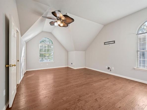 2504  Springhill Drive , Grapevine Texas 76051