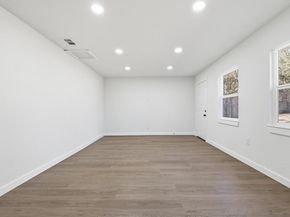 6439  Lazy River Drive , Dallas Texas 75241