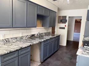 636  Scottsboro Lane , Dallas Texas 75241