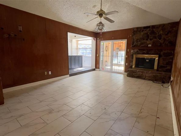 636  Scottsboro Lane , Dallas Texas 75241