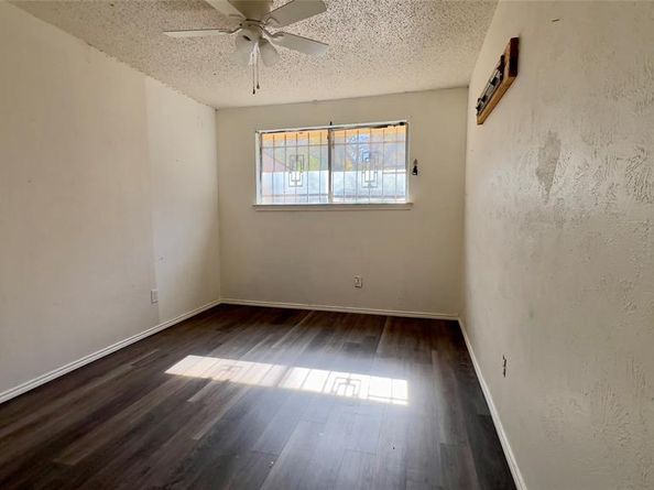 636  Scottsboro Lane , Dallas Texas 75241