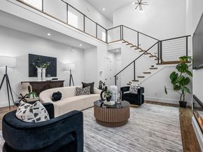 1014  Grandview Avenue , Dallas Texas 75223