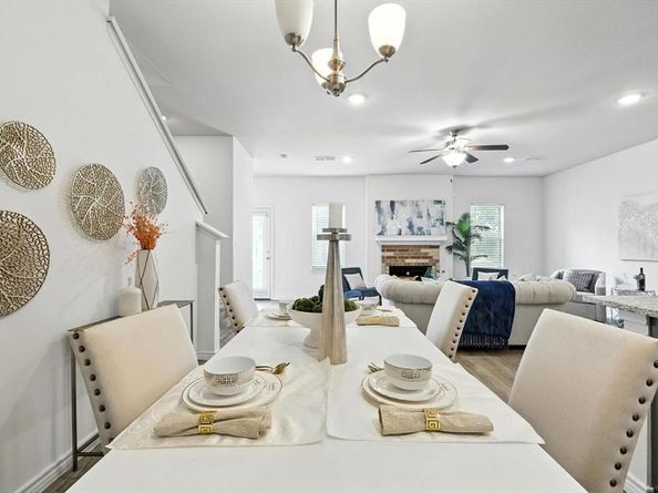 8712  Tudor Place , Dallas Texas 75228